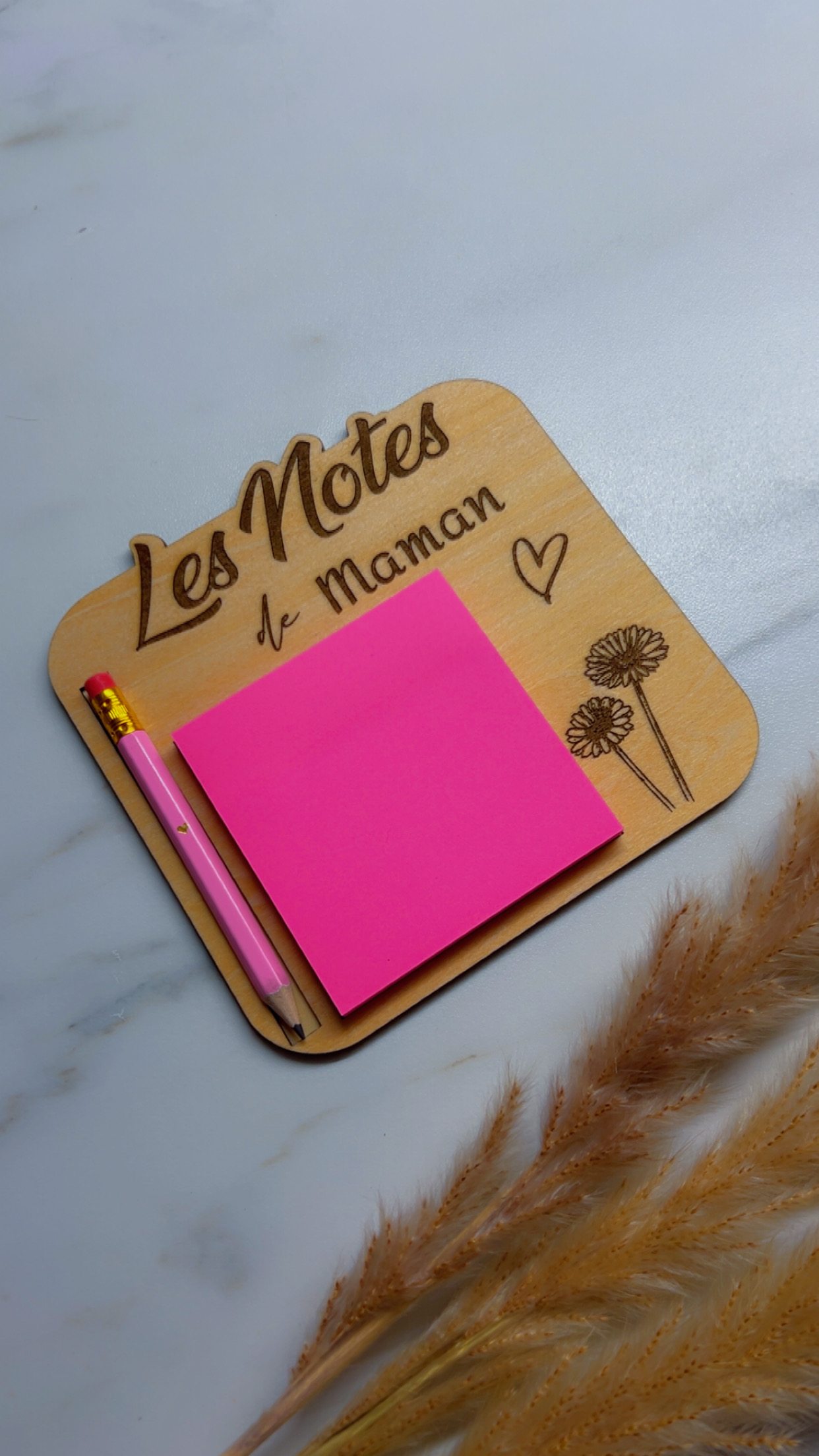 Support post it Maman+crayon